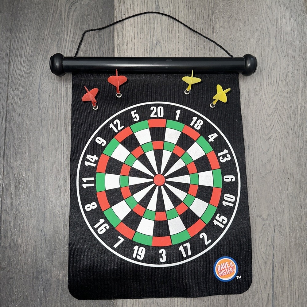 Dave & Busters MAGNETIC Roll Up Hanging Dartboard DART BOARD / Darts Included